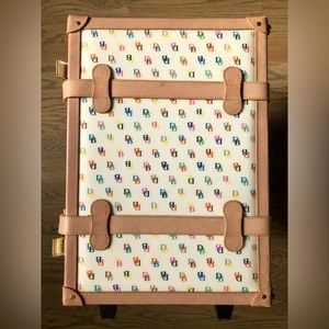 Dooney & Bourke Rolling Trunk !!UNICORN!!